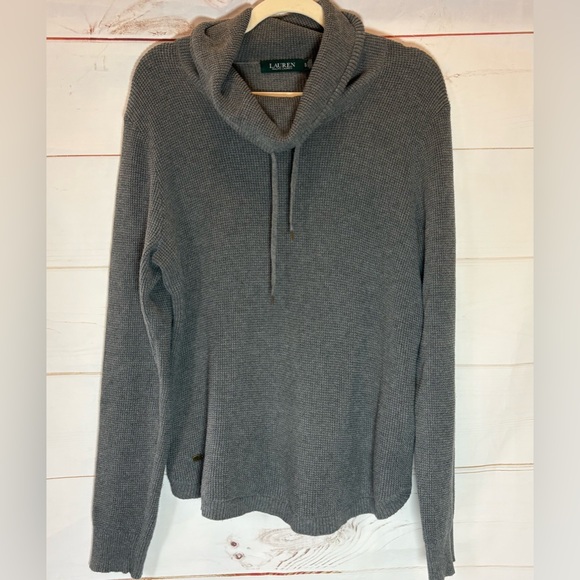 Gray Women's Sweater - Picture 1 of 6